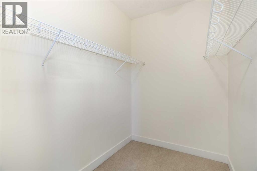 Single Family House for Sale in    Street SW Bankview Calgary 