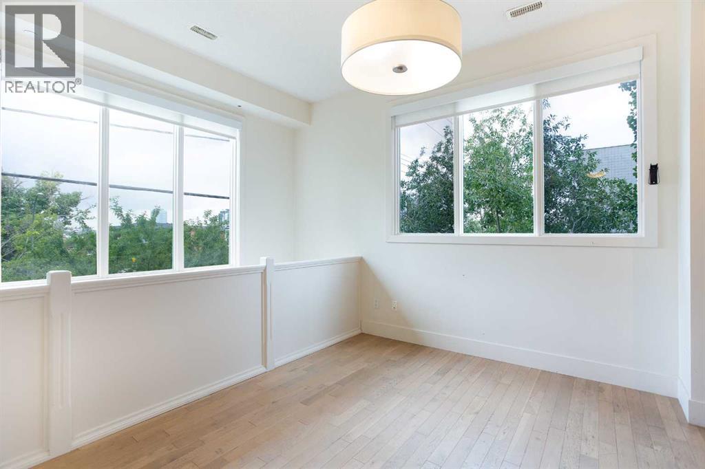 Single Family House for Sale in    Street SW Bankview Calgary 