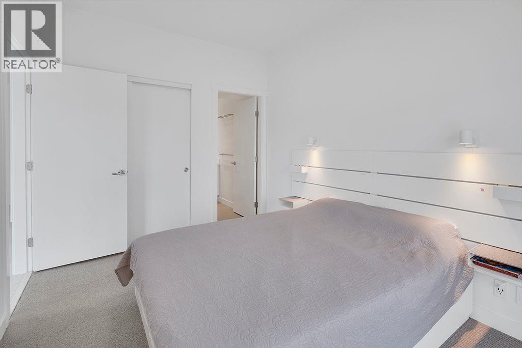308 711 W 14TH STREET, North Vancouver