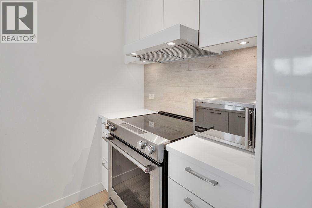 308 711 W 14TH STREET, North Vancouver