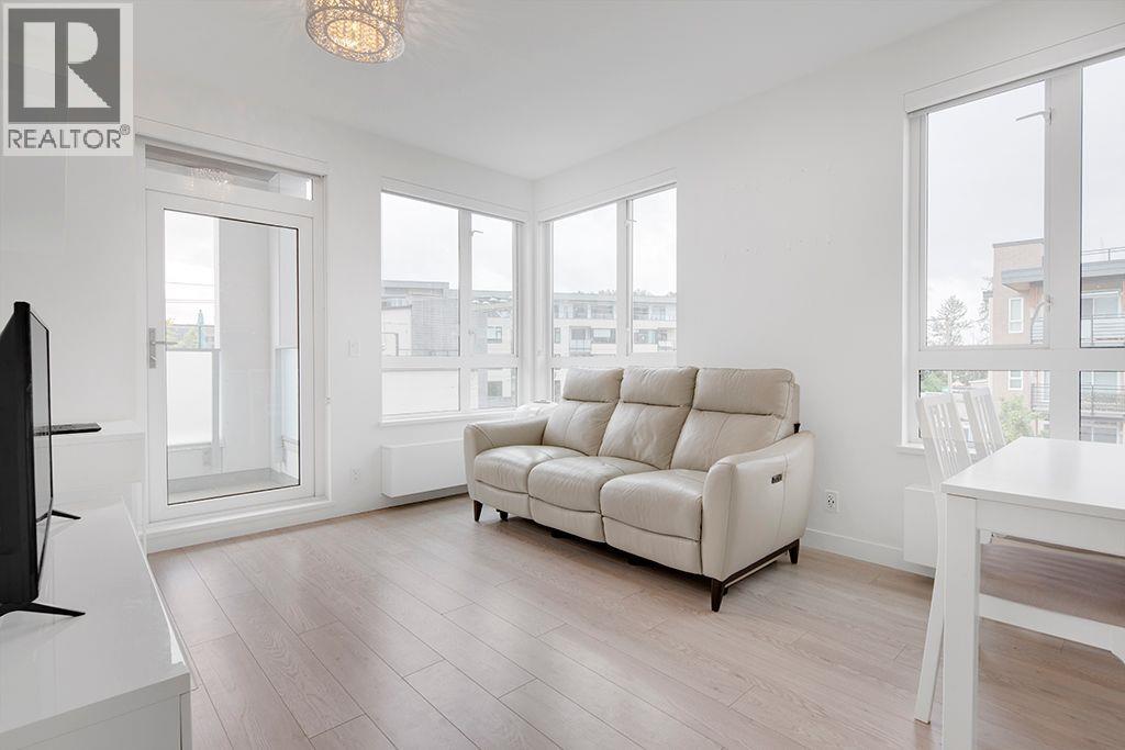 308 711 W 14TH STREET, North Vancouver