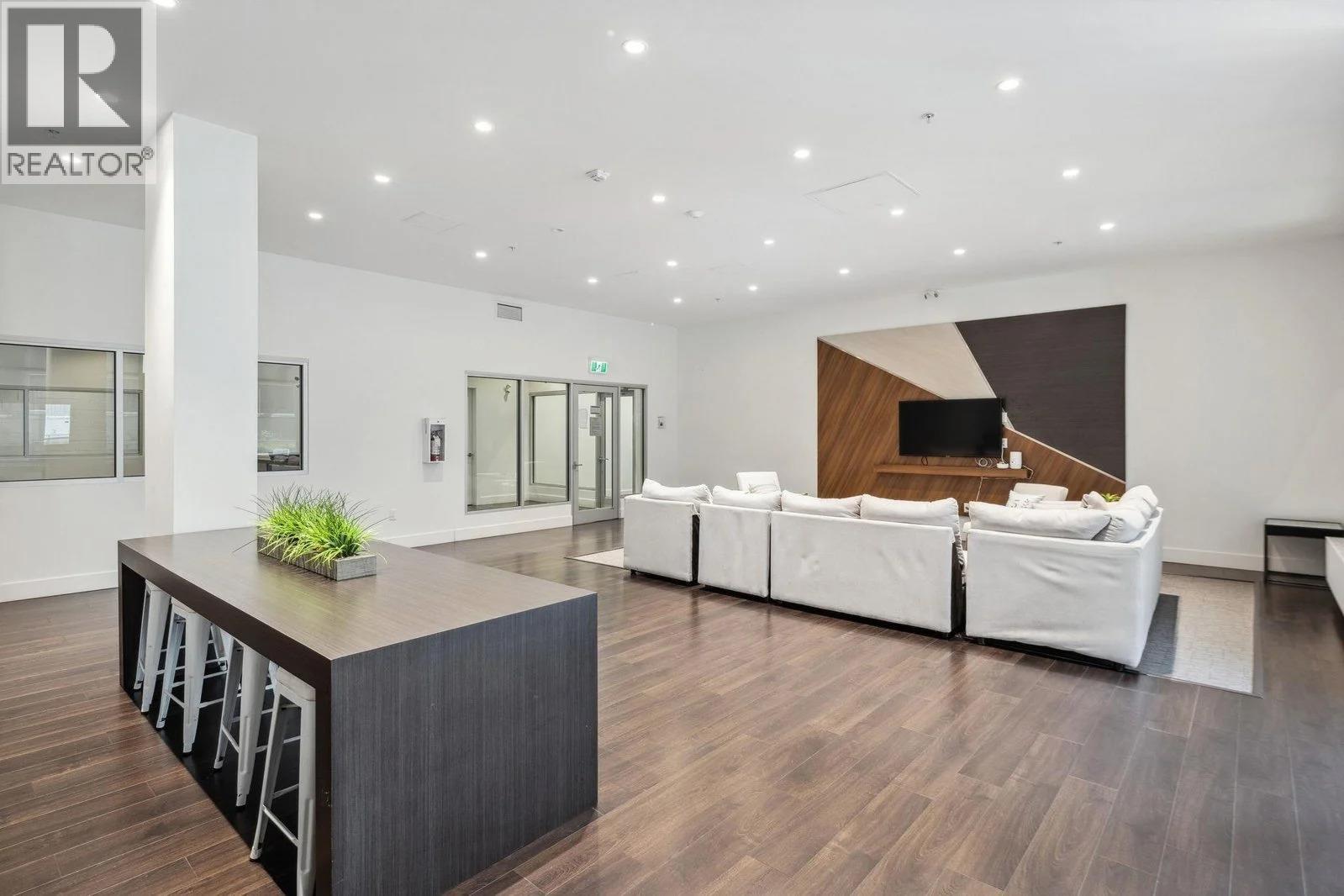 308 711 W 14TH STREET, North Vancouver