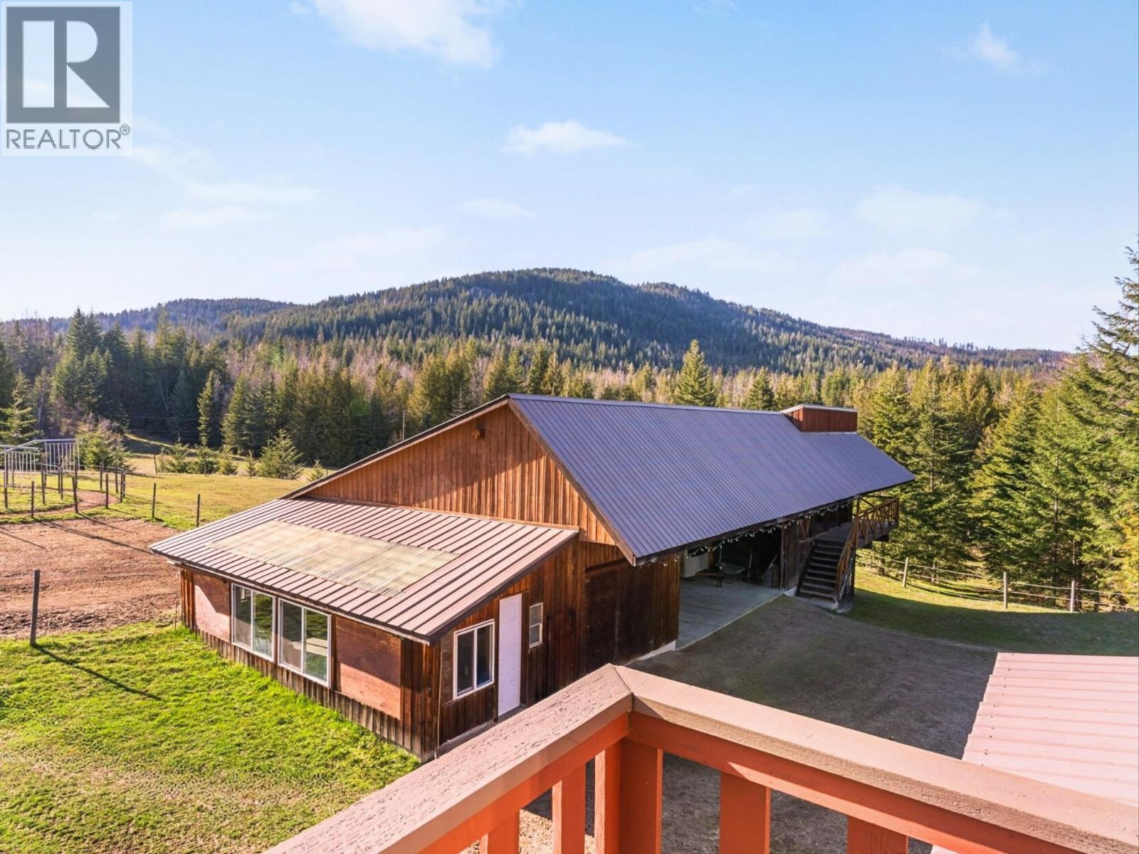  198 Edgar Road, Salmon Arm