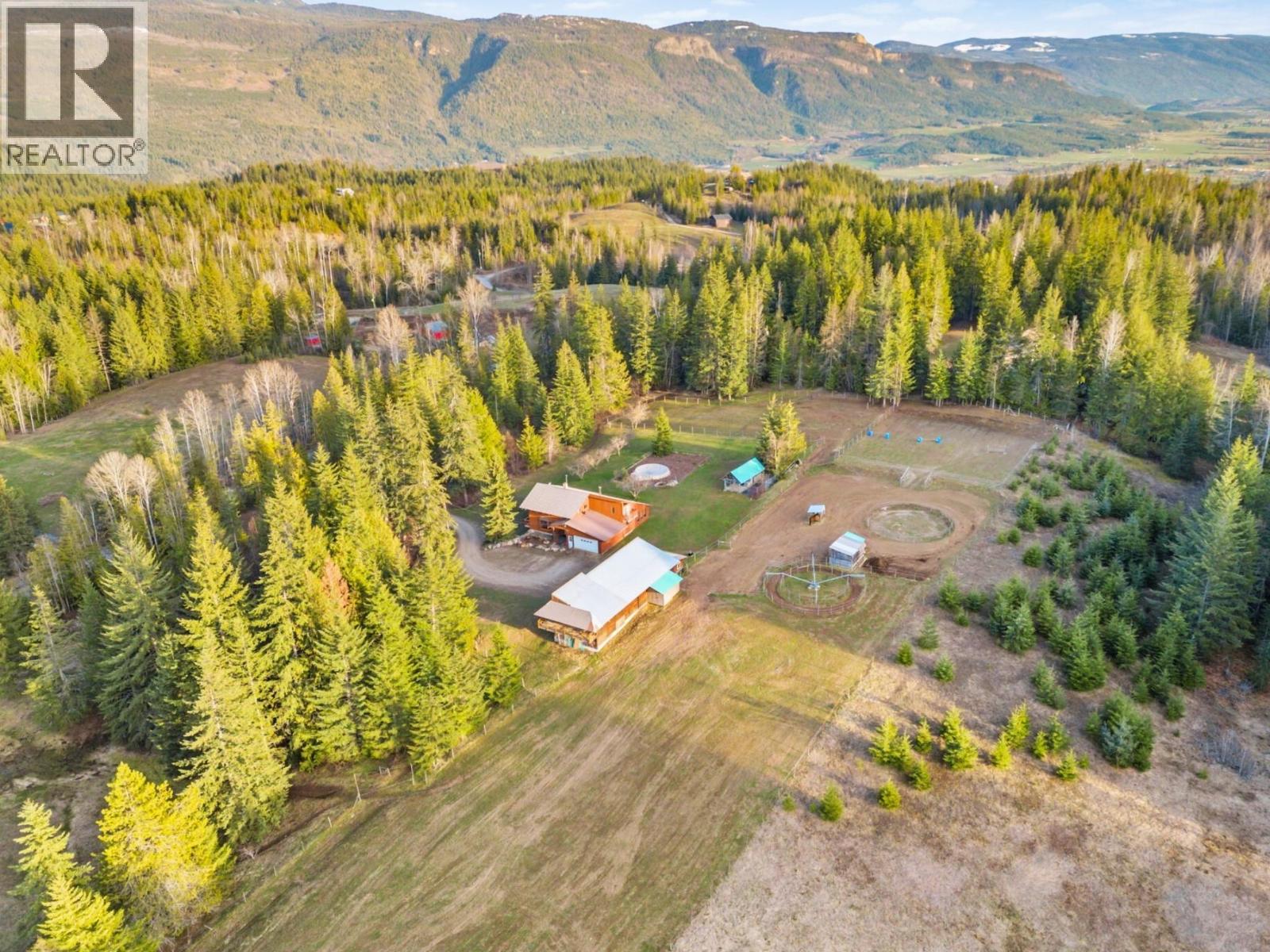  198 Edgar Road, Salmon Arm