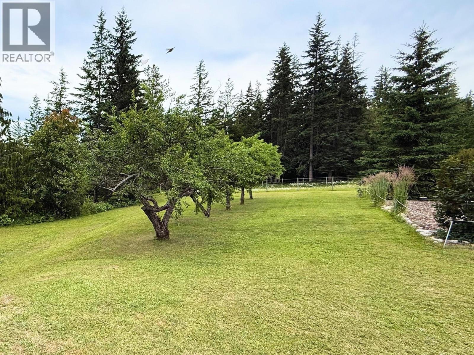  198 Edgar Road, Salmon Arm