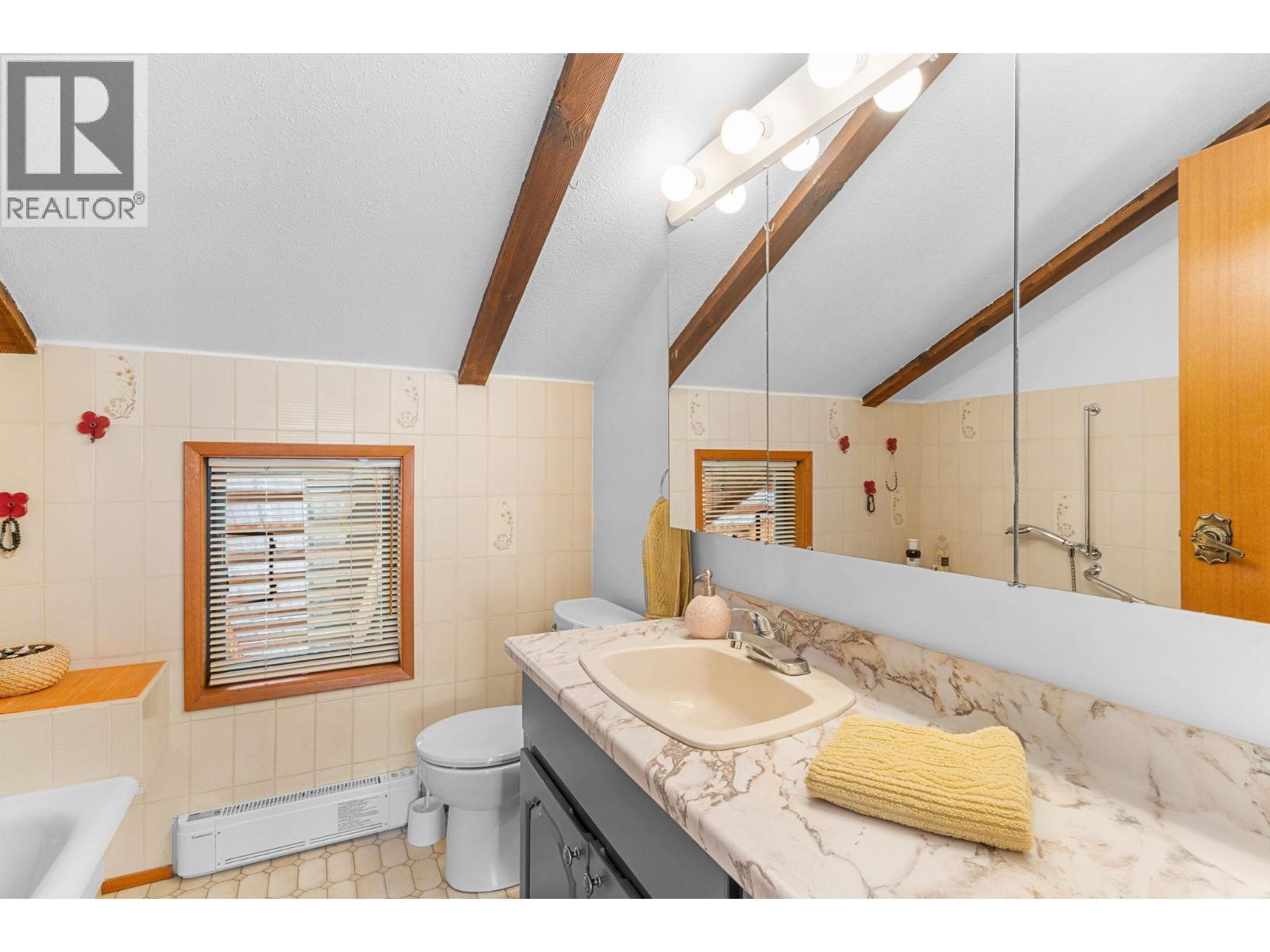  198 Edgar Road, Salmon Arm