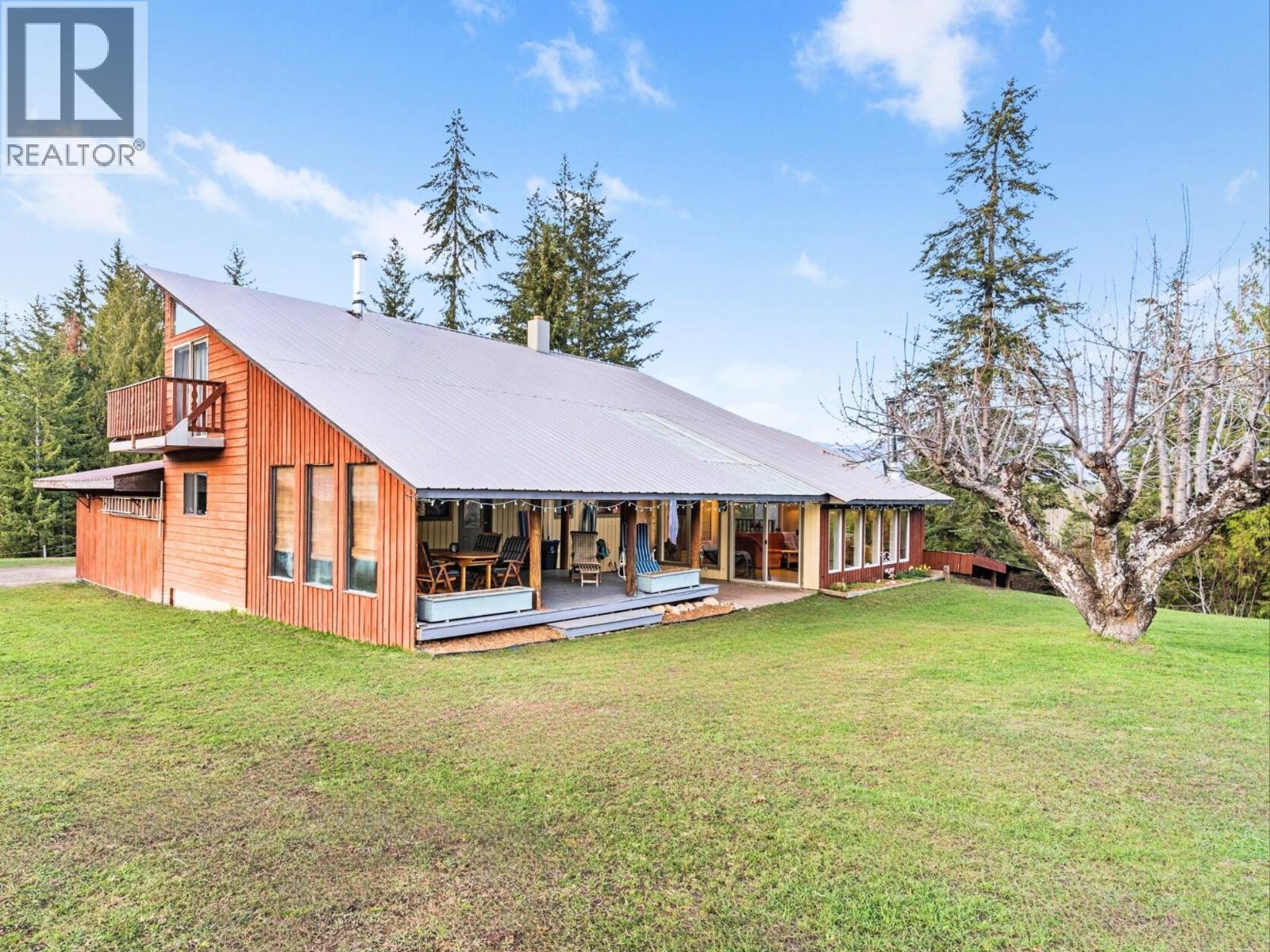  198 Edgar Road, Salmon Arm