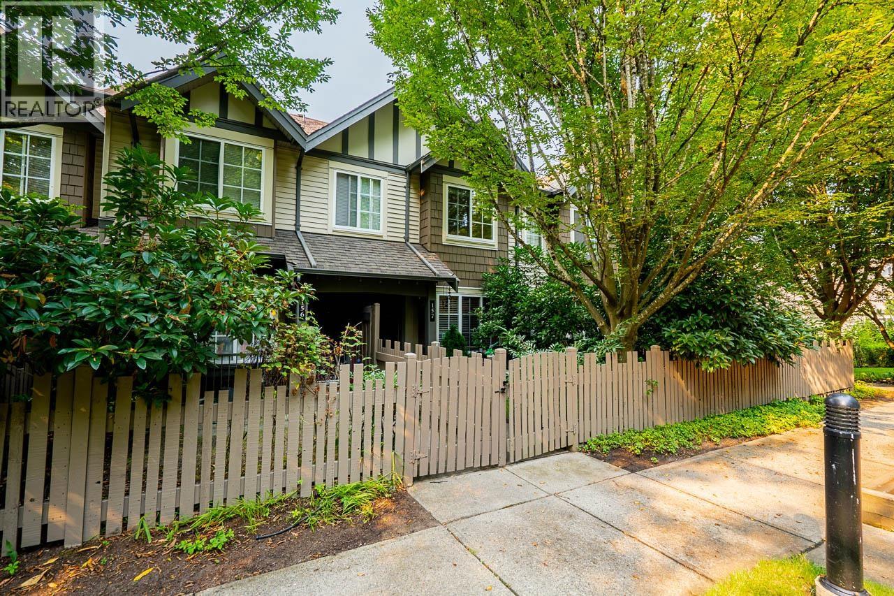 157 3288 NOEL DRIVE, Burnaby