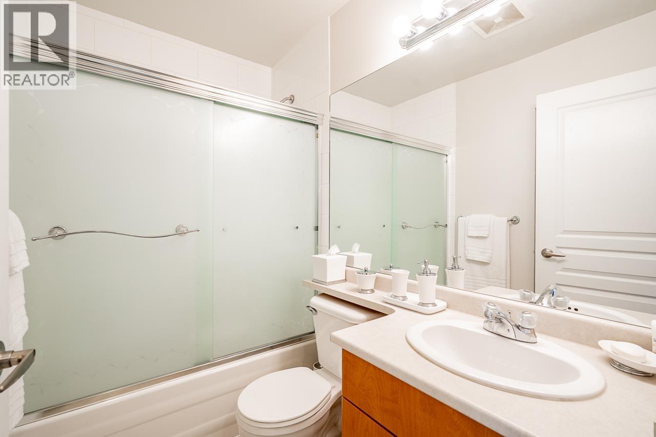 157 3288 NOEL DRIVE, Burnaby