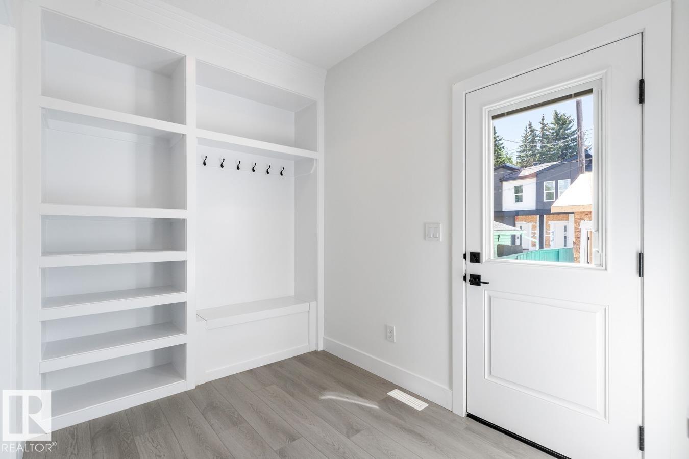 7906 75 ST NW, Edmonton