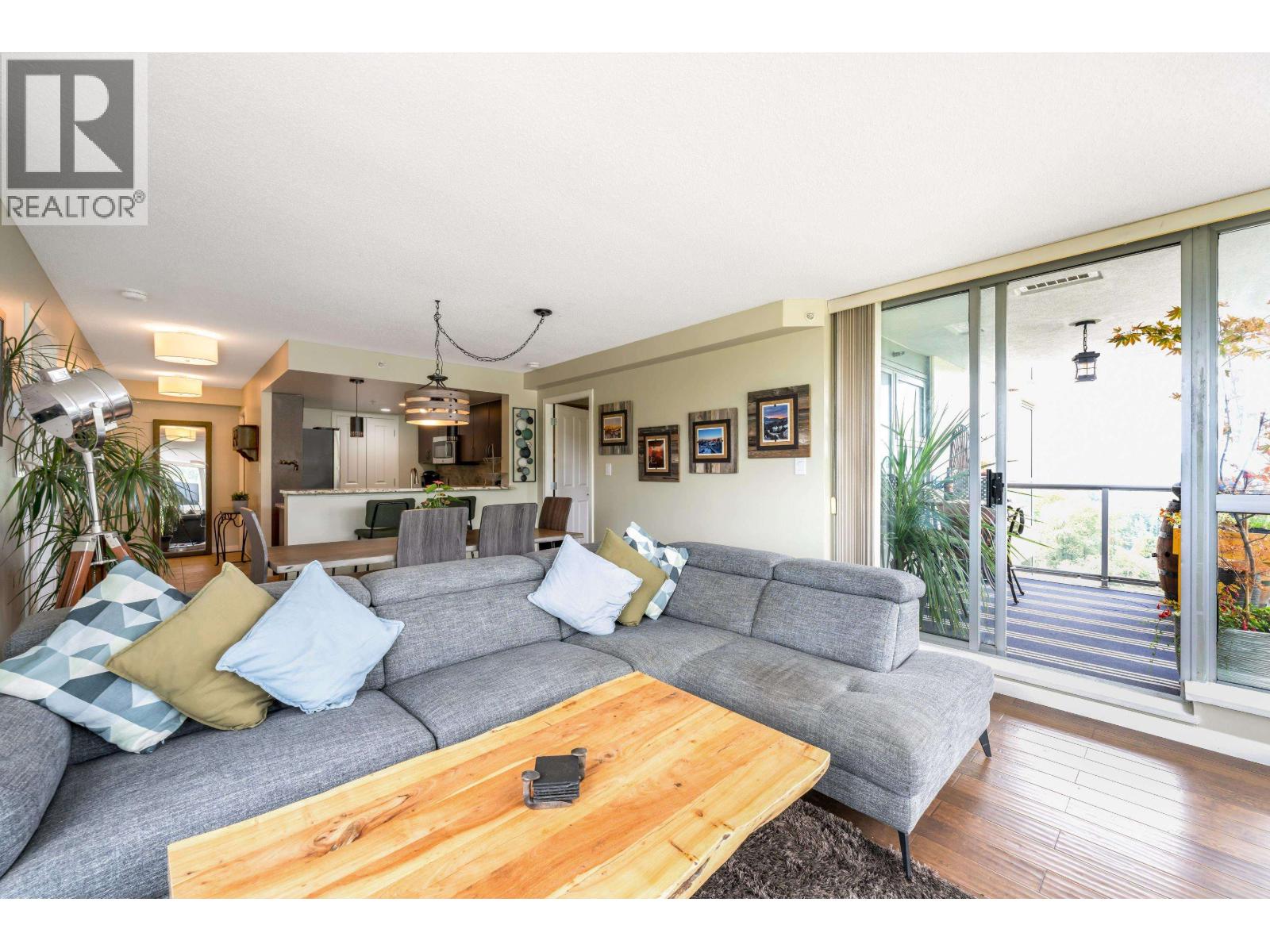 1601 290 NEWPORT DRIVE, Port Moody