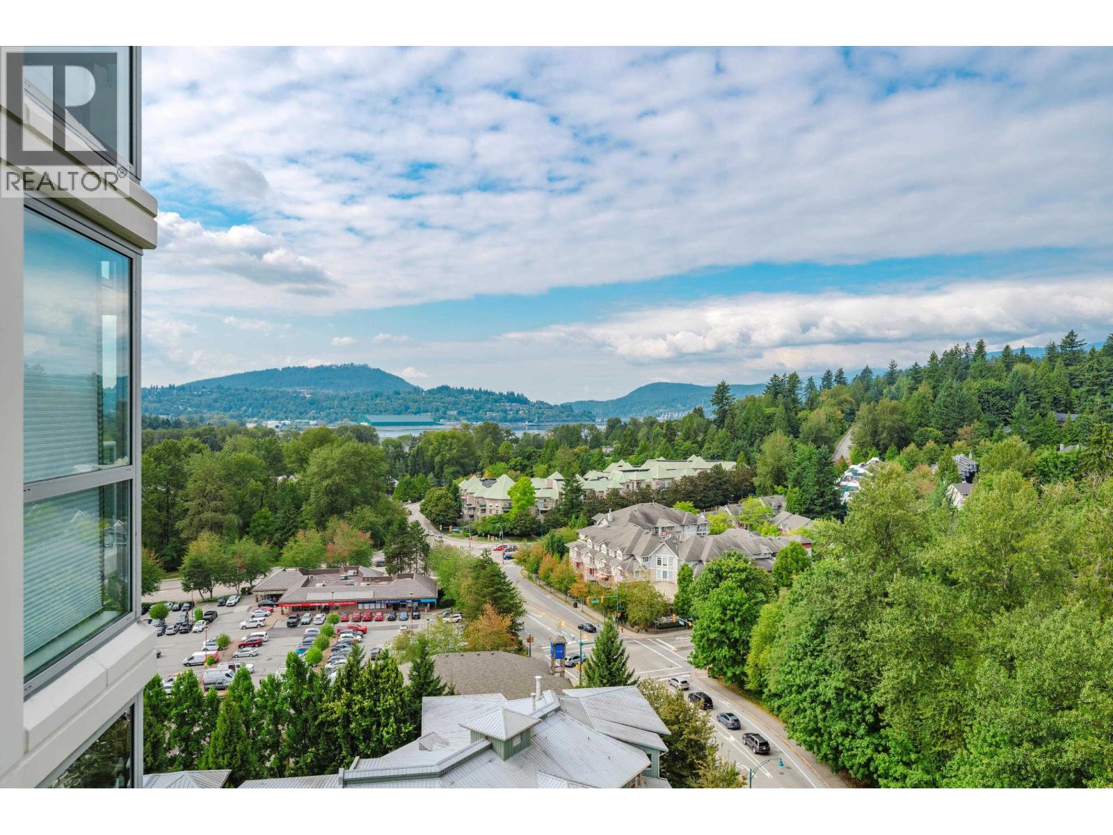 1601 290 NEWPORT DRIVE, Port Moody
