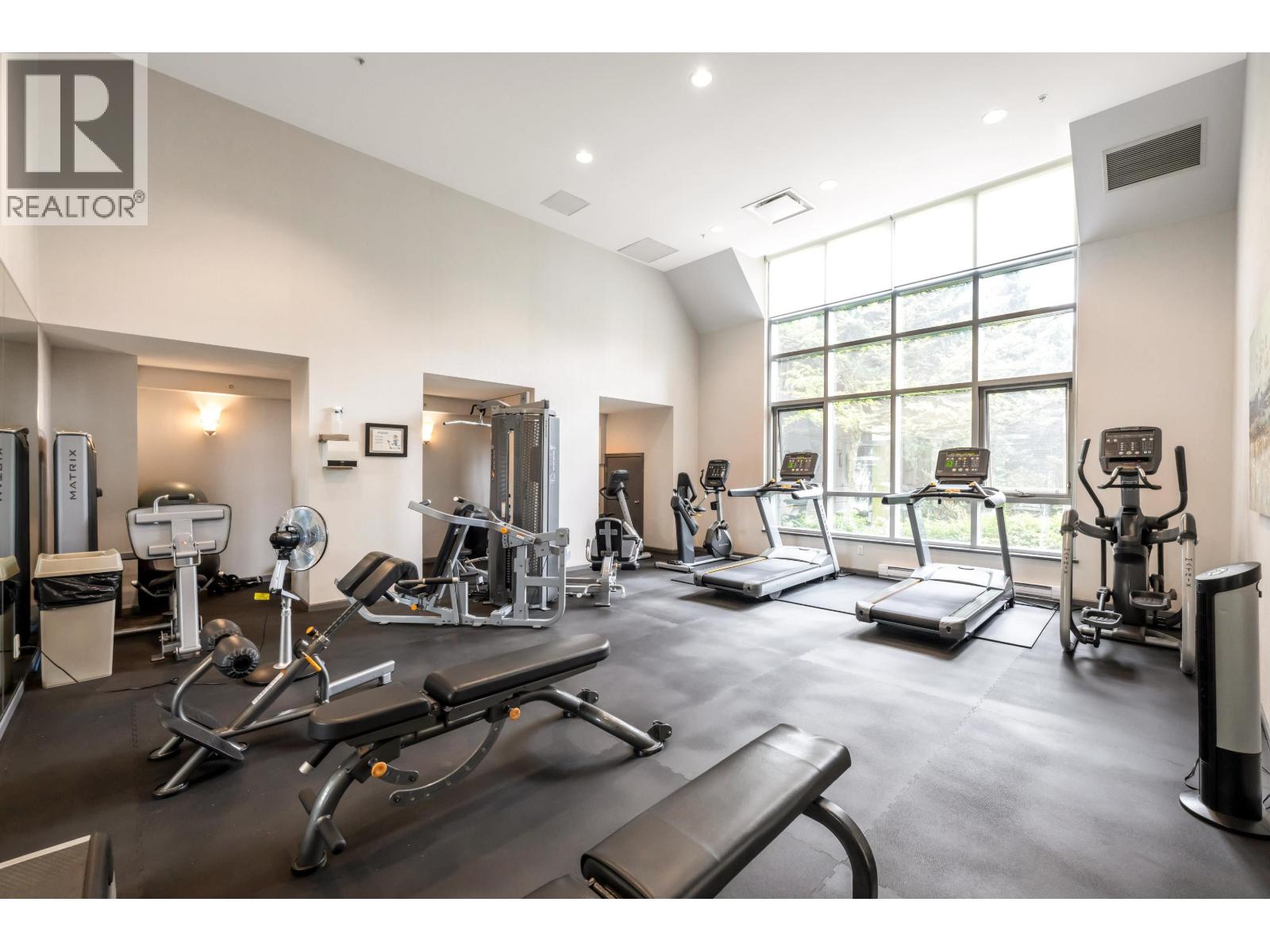 1601 290 NEWPORT DRIVE, Port Moody