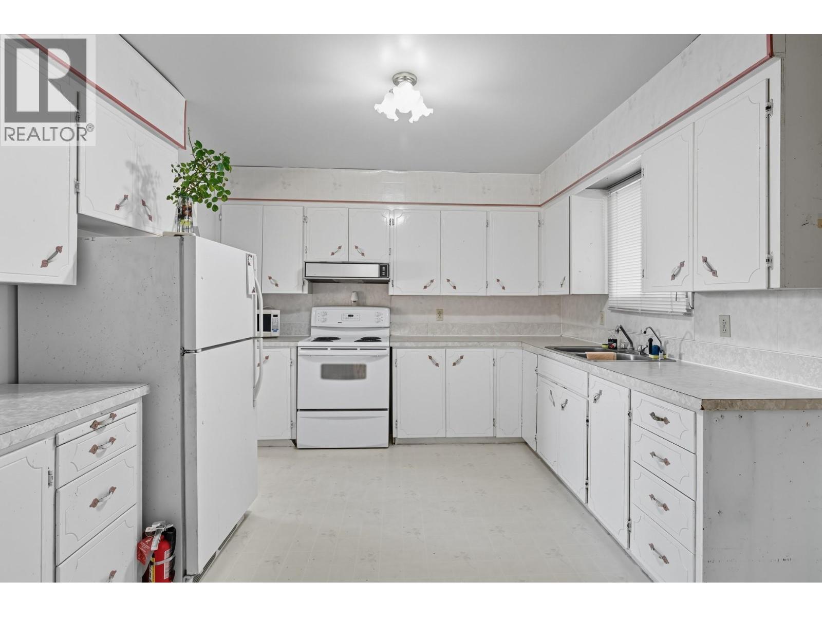  10114 Newene Road, Lake Country