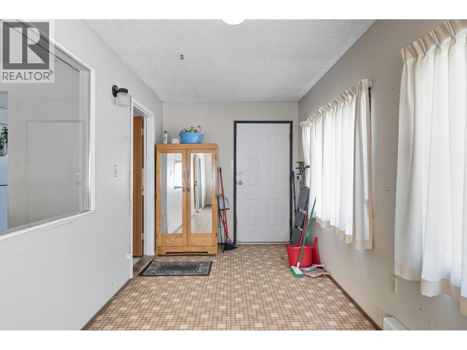  10114 Newene Road, Lake Country