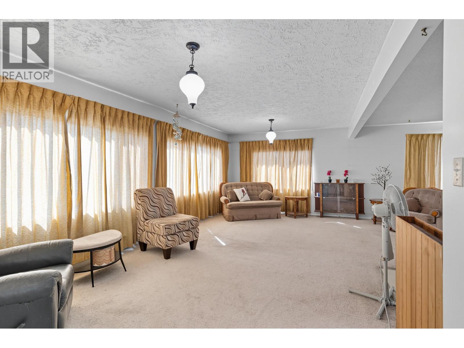  10114 Newene Road, Lake Country