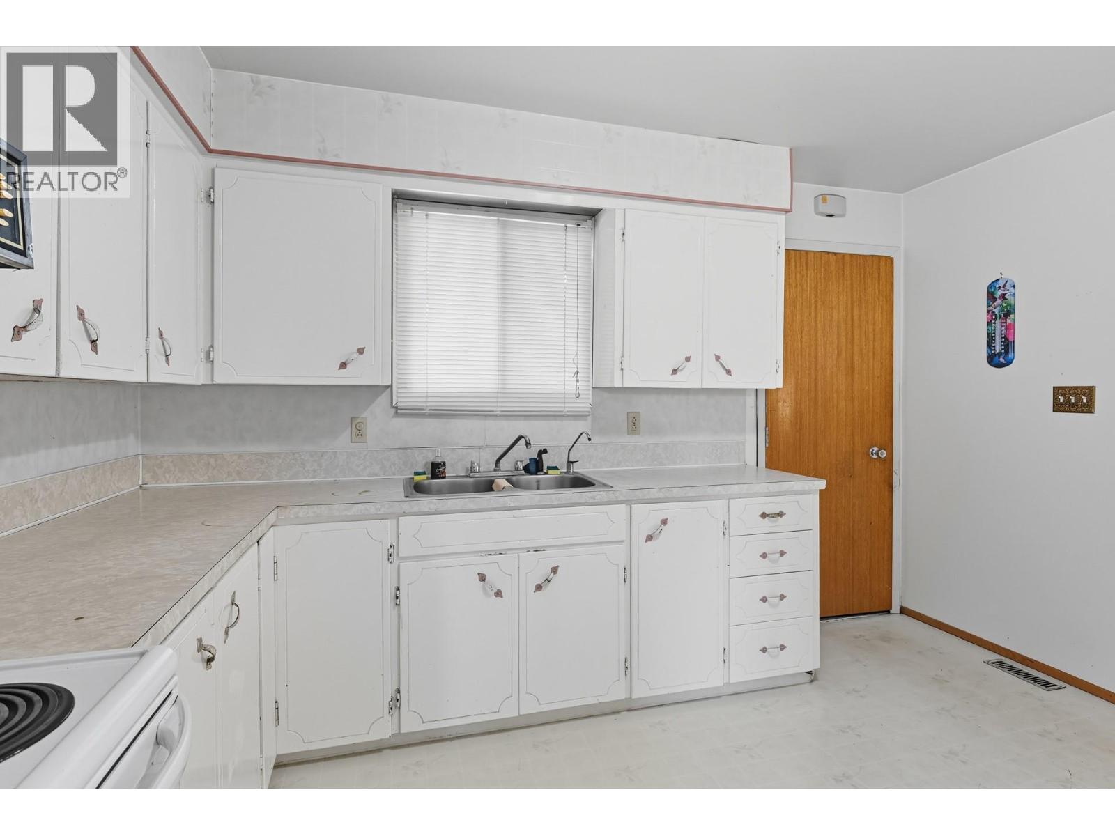  10114 Newene Road, Lake Country