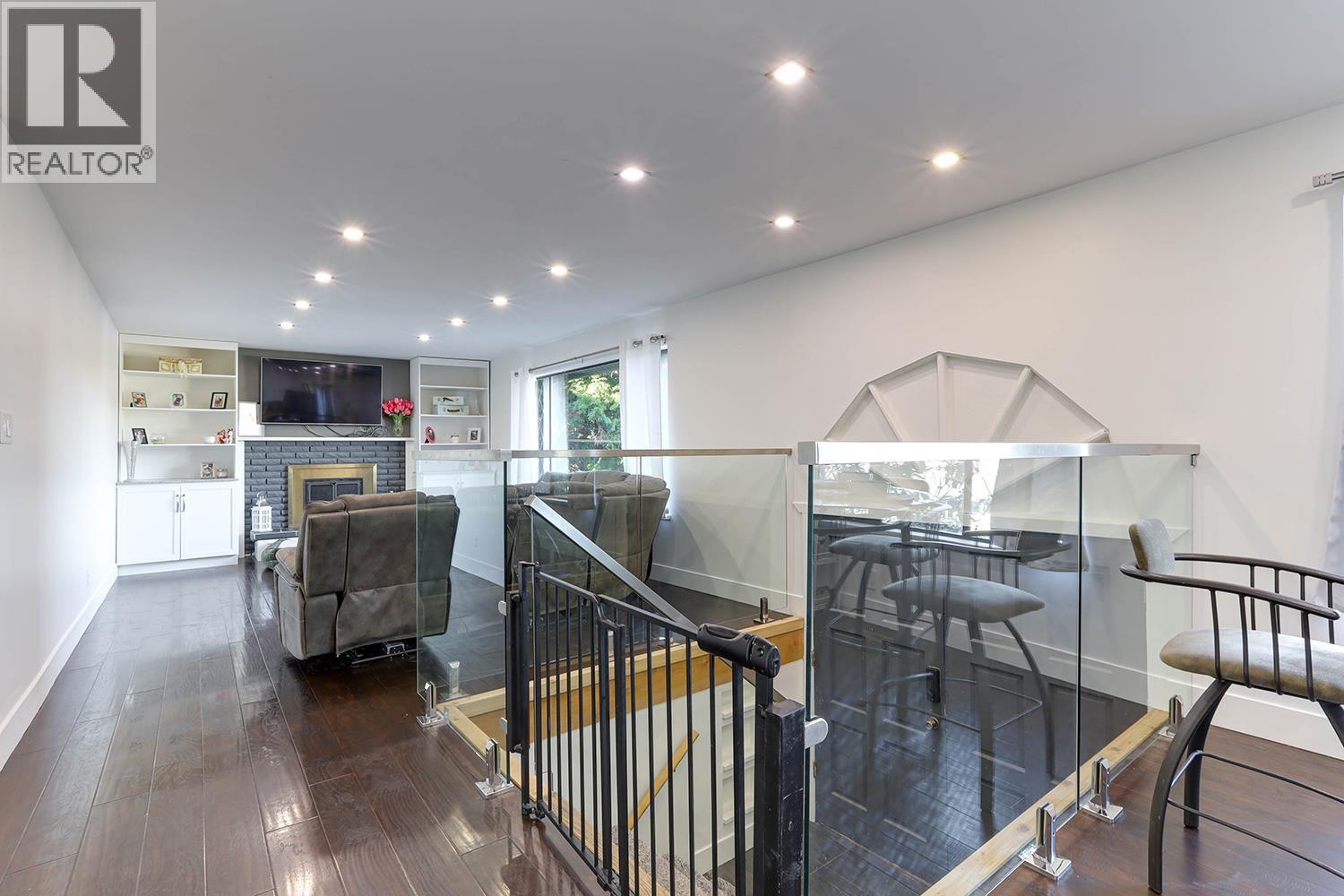 22764 124 AVENUE, Maple Ridge
