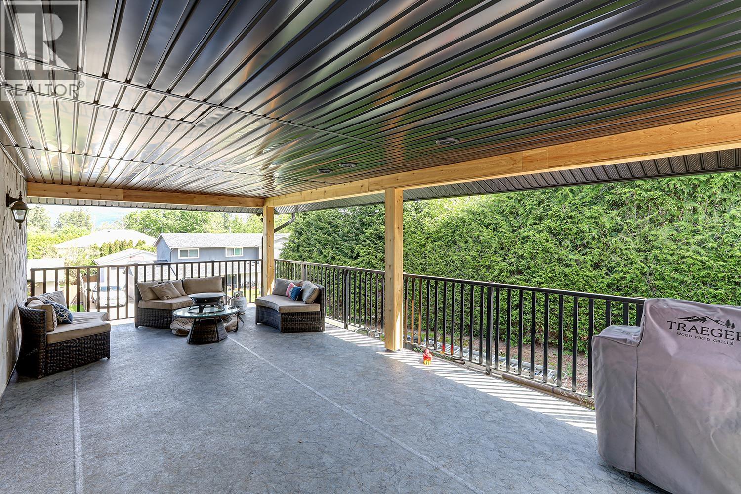 22764 124 AVENUE, Maple Ridge