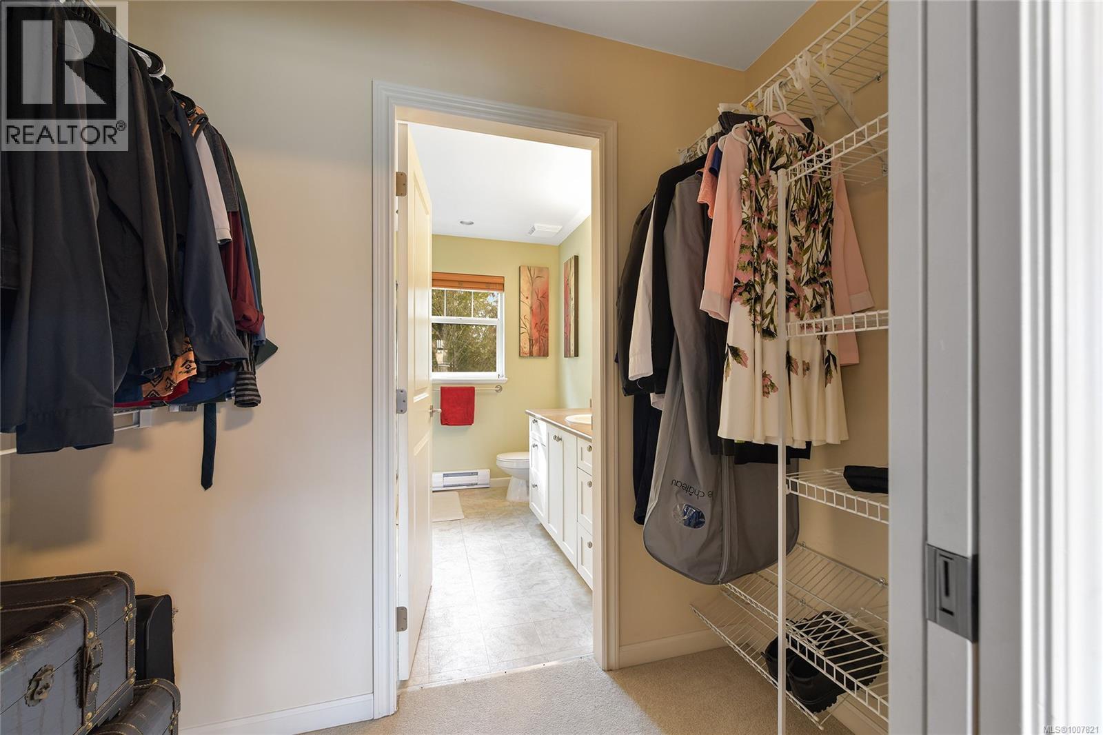  2408 SUNRIVER Way, Sooke