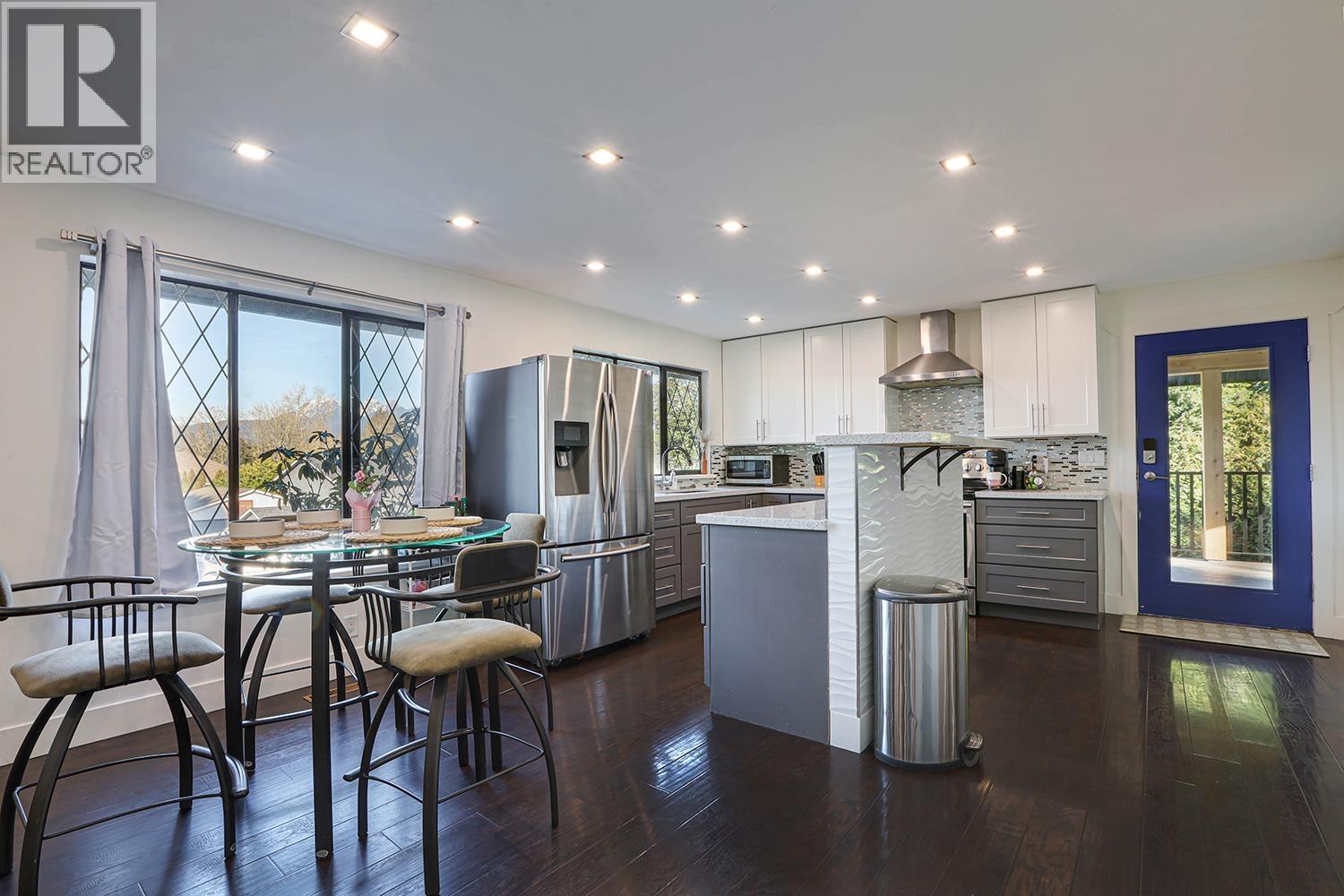 22764 124 AVENUE, Maple Ridge
