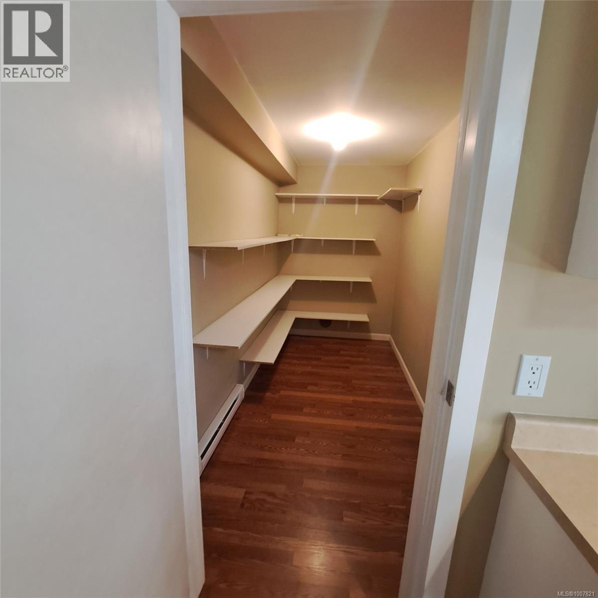  2408 SUNRIVER Way, Sooke