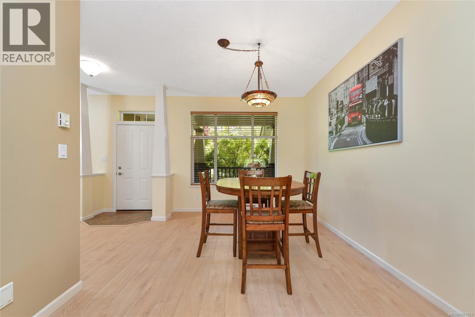  2408 SUNRIVER Way, Sooke