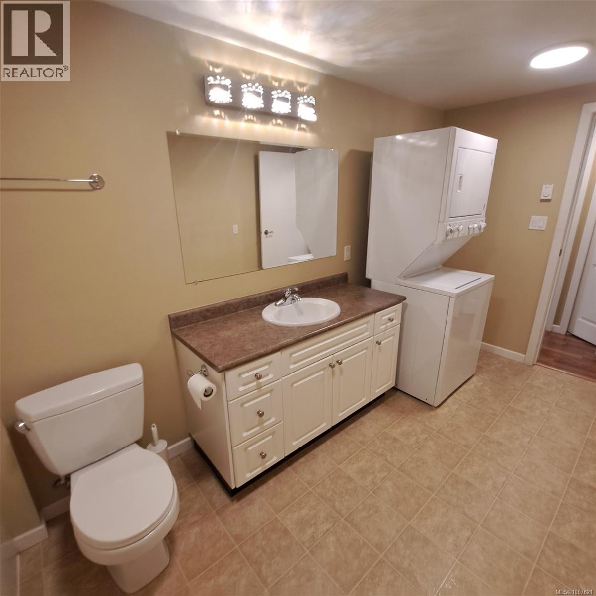  2408 SUNRIVER Way, Sooke