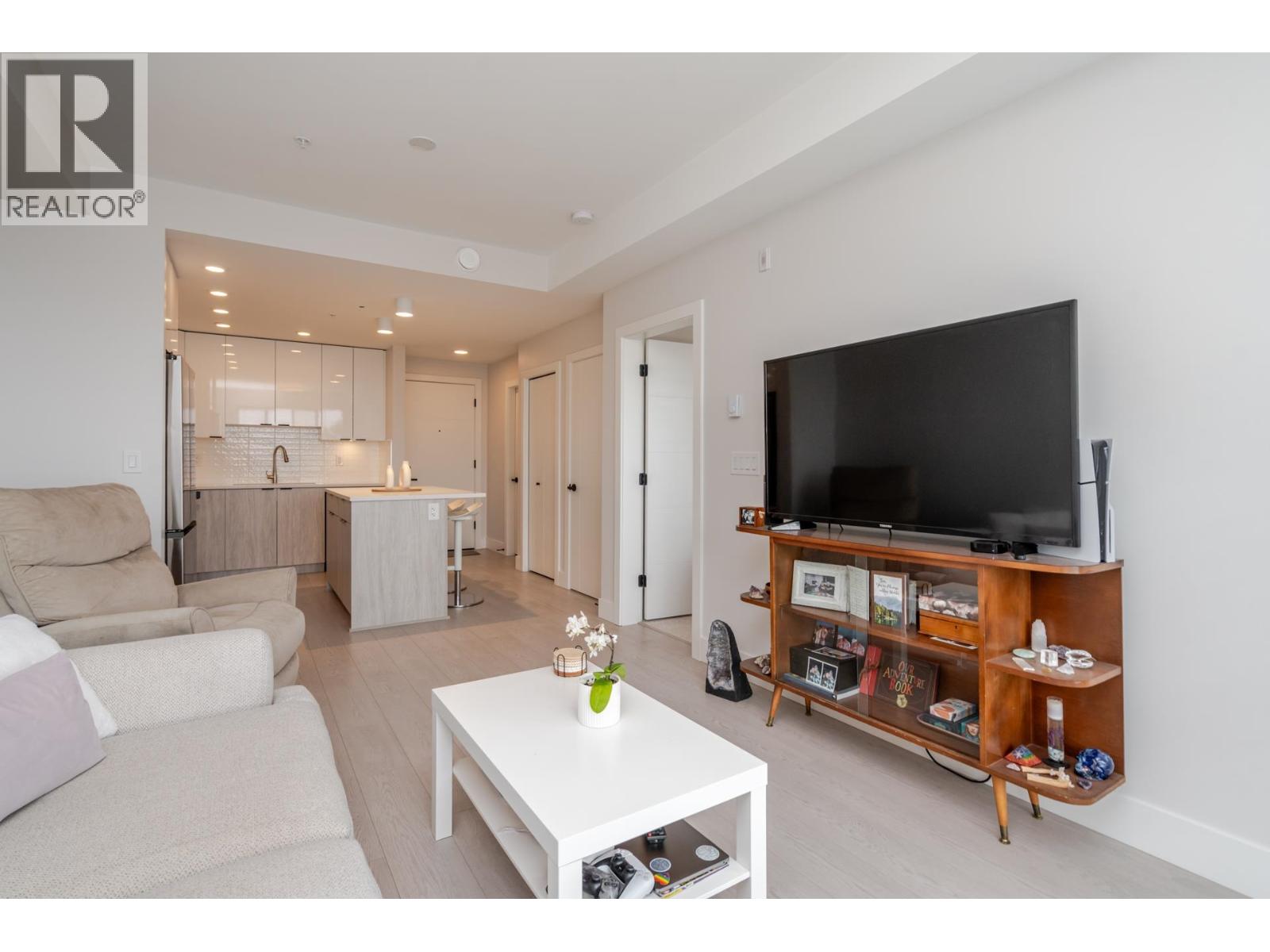 306 11655 FRASER STREET, Maple Ridge
