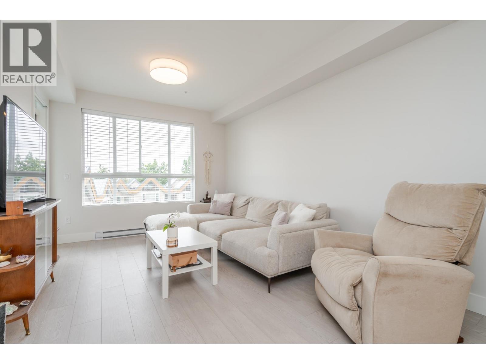 306 11655 FRASER STREET, Maple Ridge