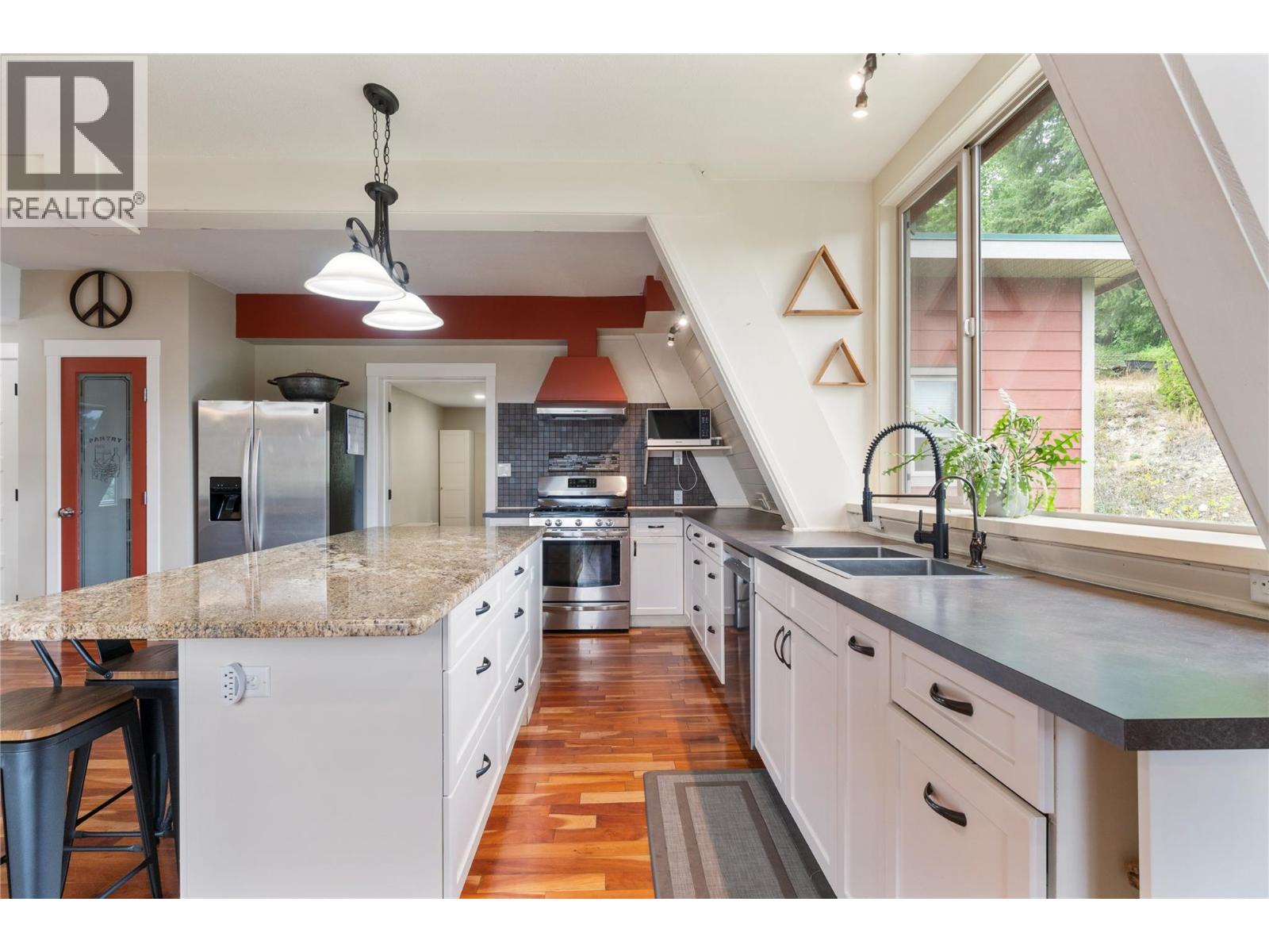  6551 40 Street Northwest, Salmon Arm