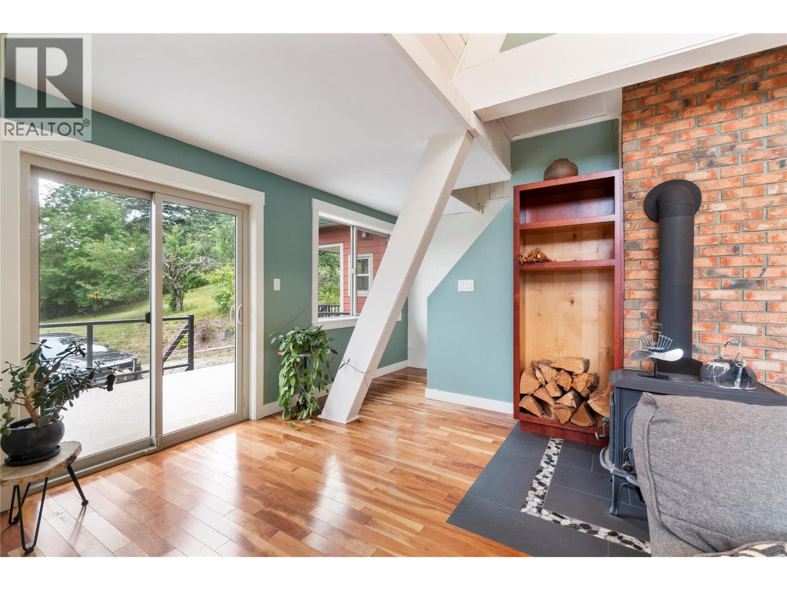  6551 40 Street Northwest, Salmon Arm