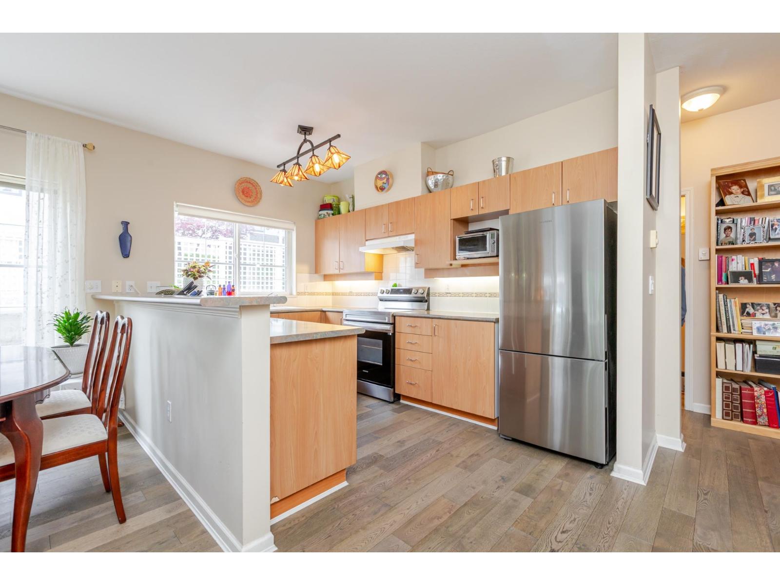 109 15298 20 AVENUE, Surrey