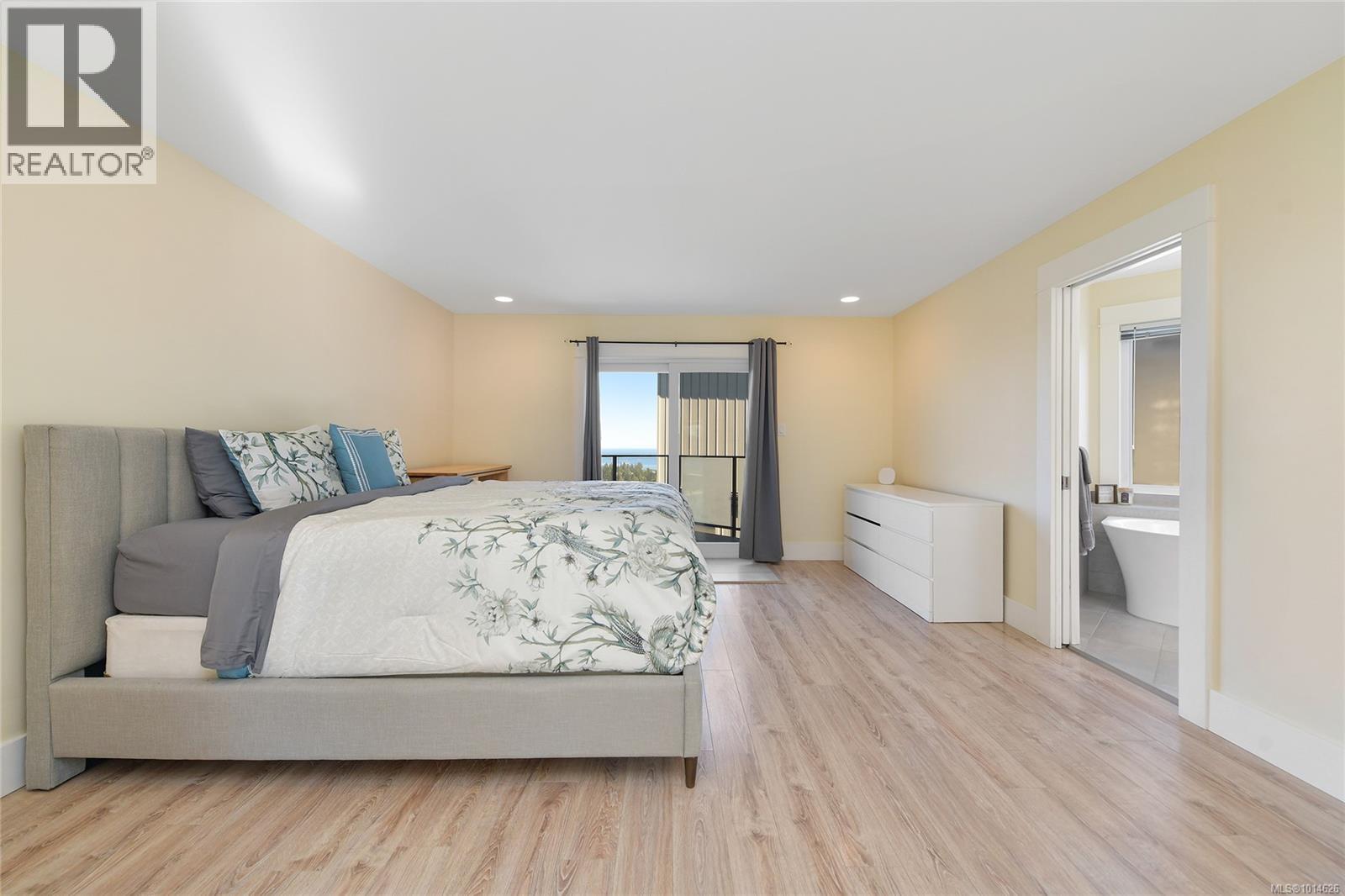  3411 Karger Terrace, Colwood