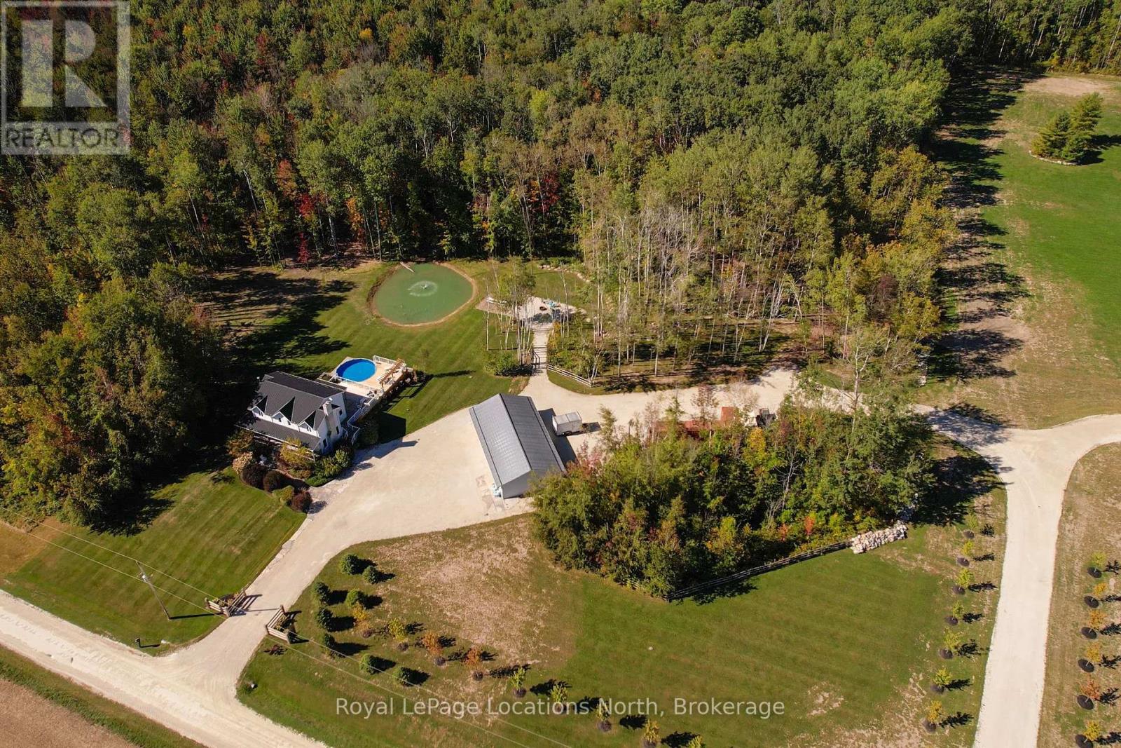 1862 SUNNIDALE 6/7 SIDE ROAD, Clearview