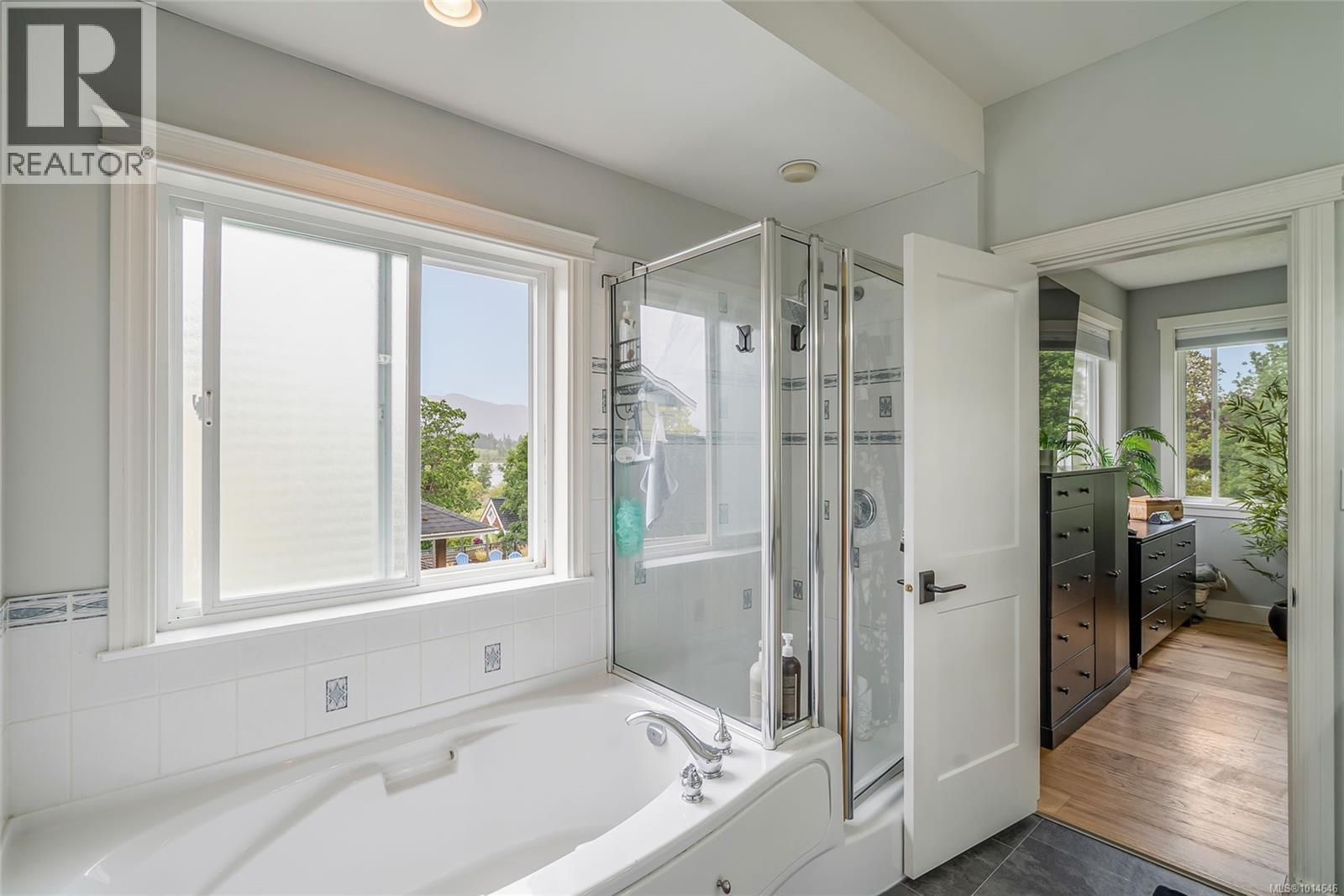 1857 Sterling Ridge Pl, Duncan