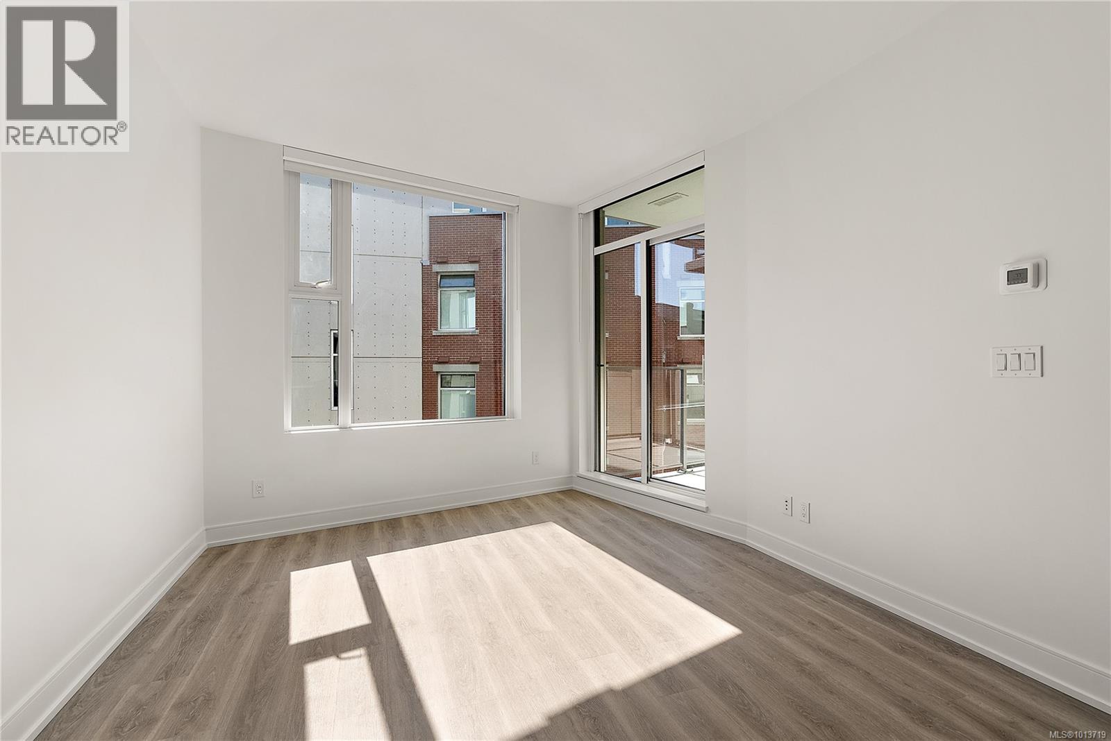 716 1628 Store Street, Victoria