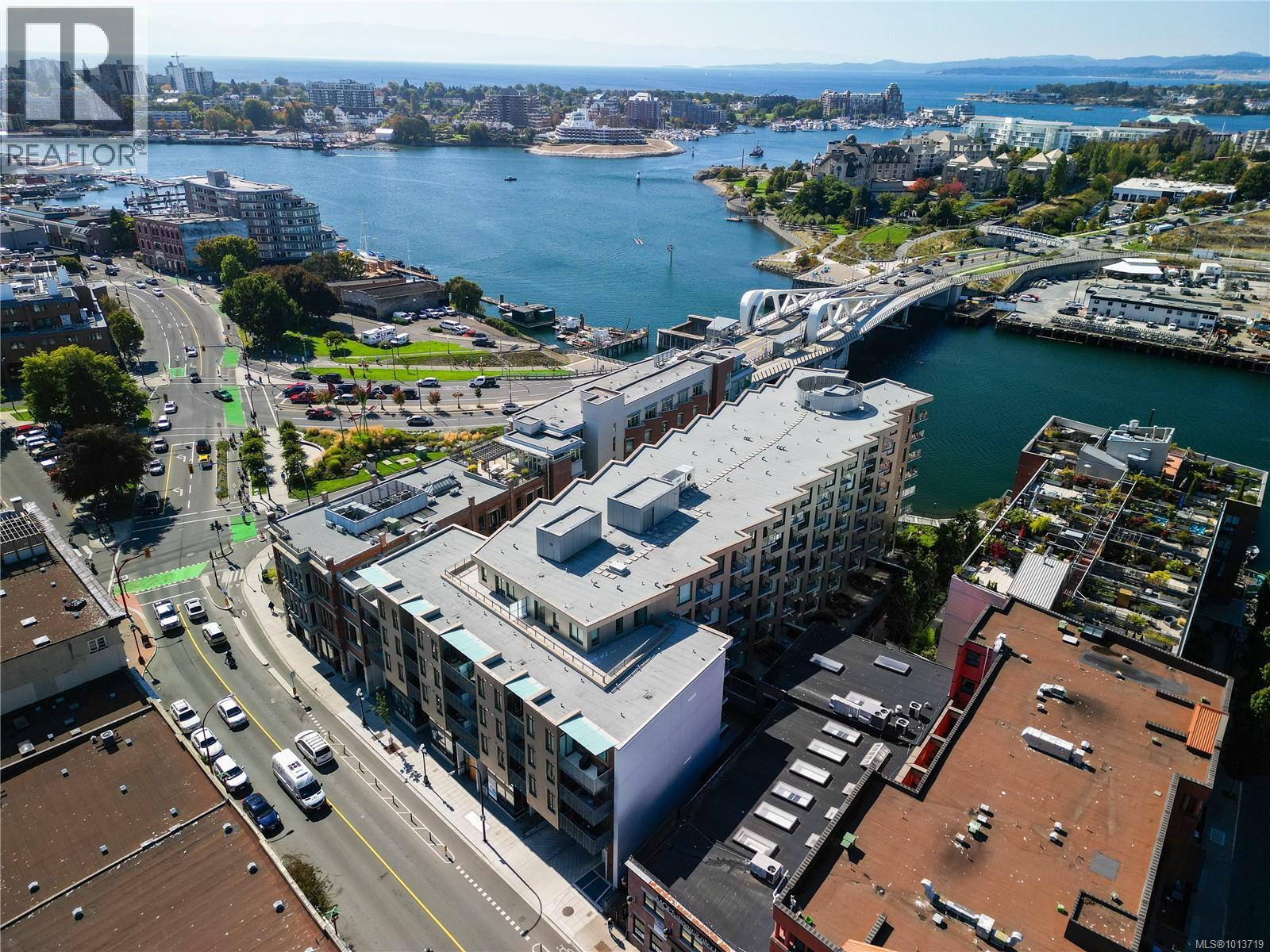 716 1628 Store Street, Victoria
