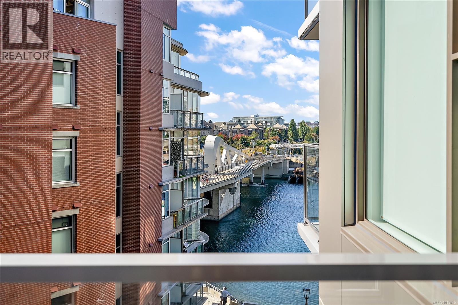 716 1628 Store Street, Victoria