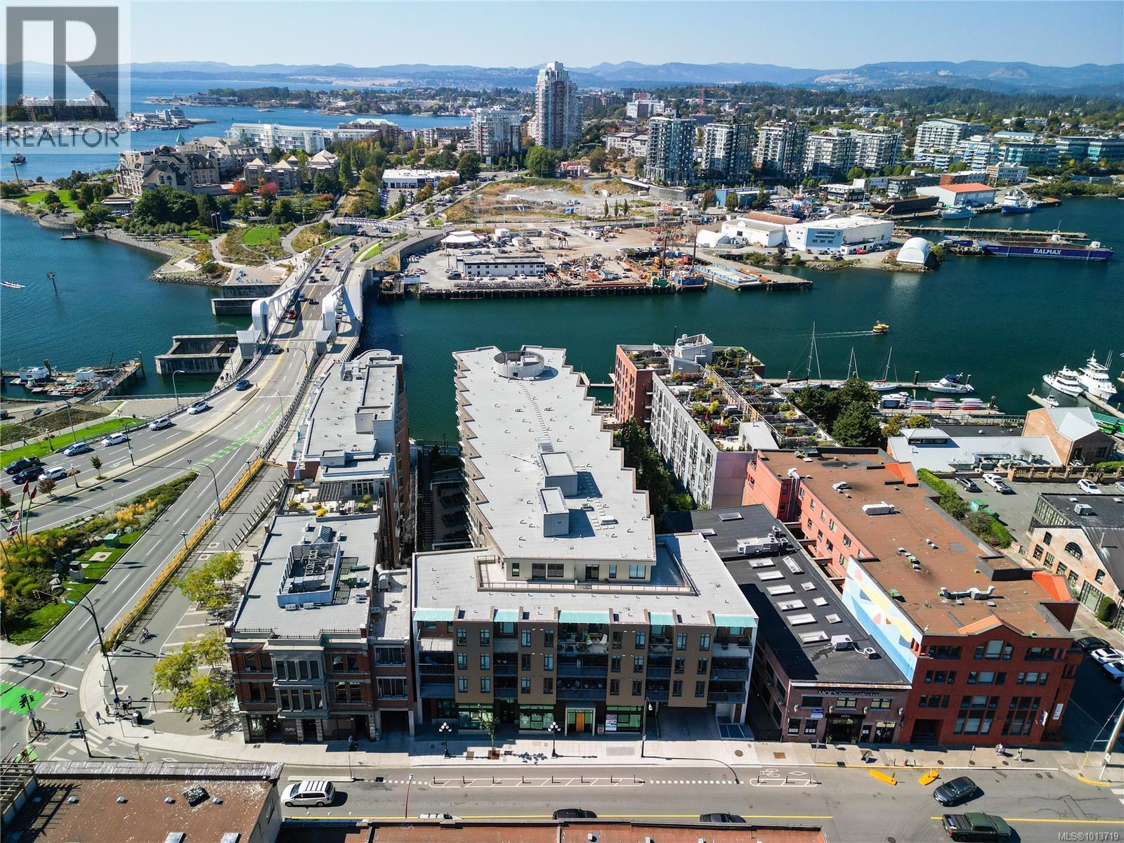 716 1628 Store Street, Victoria