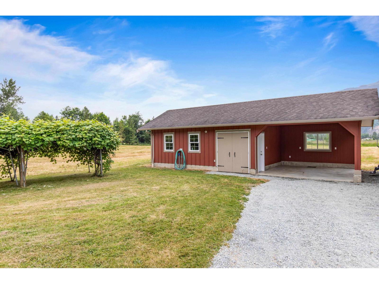 5260 MCCALLUM ROAD, Agassiz, Agassiz