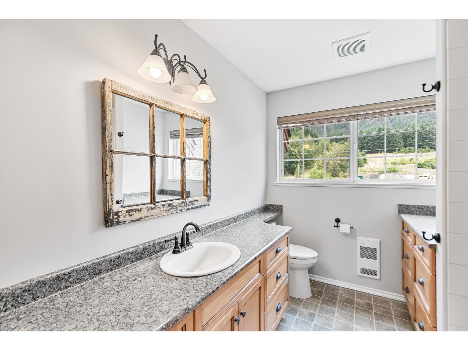 5260 MCCALLUM ROAD, Agassiz, Agassiz