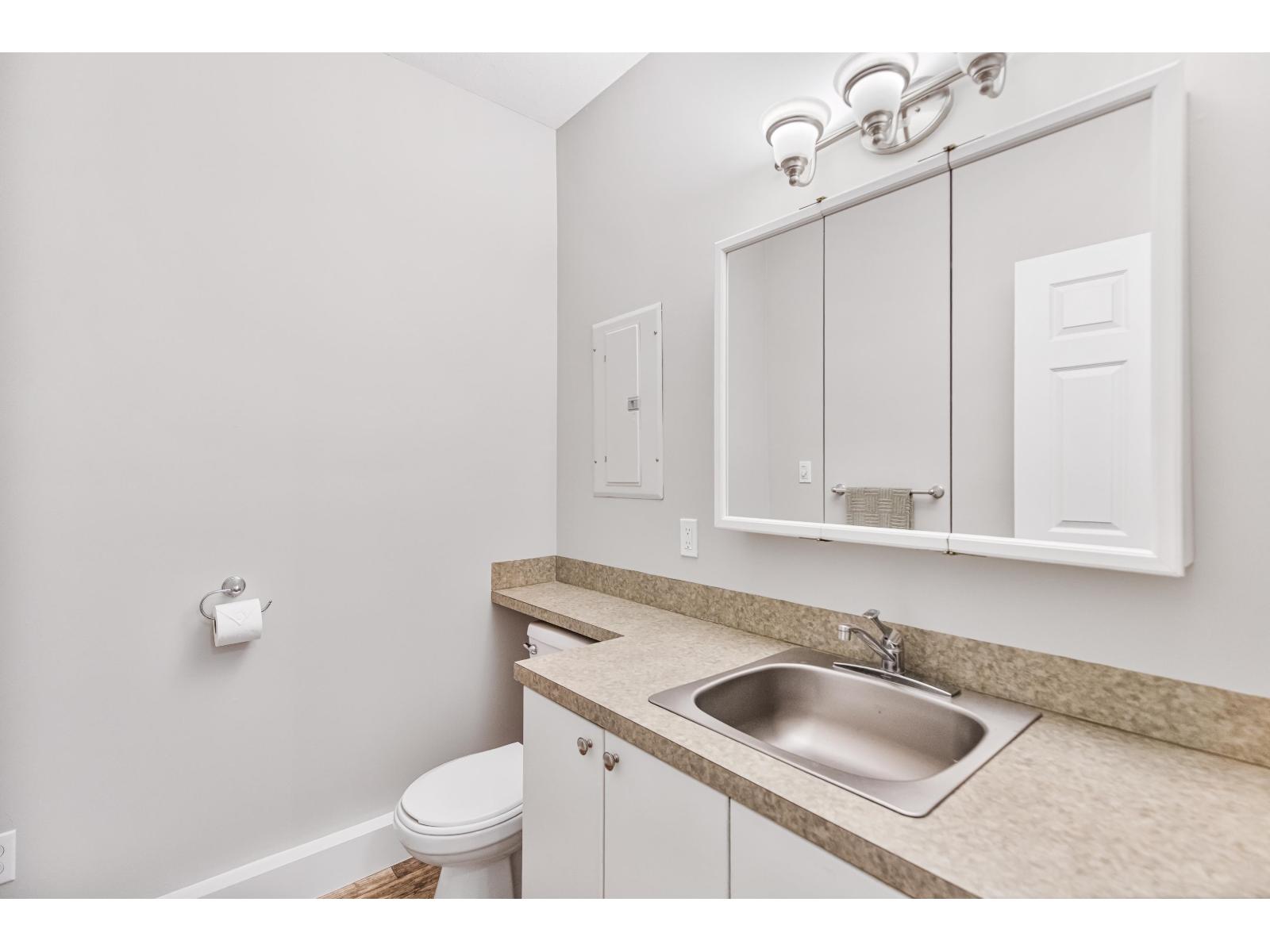 5260 MCCALLUM ROAD, Agassiz, Agassiz