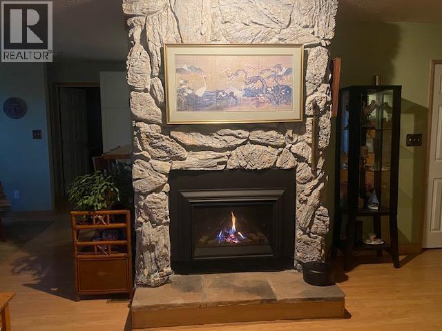 5199 KALLUM DRIVE - 21