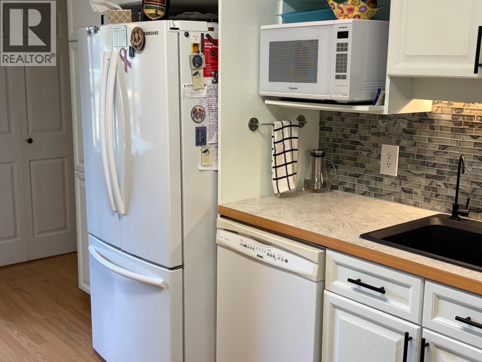 5199 KALLUM DRIVE - 16