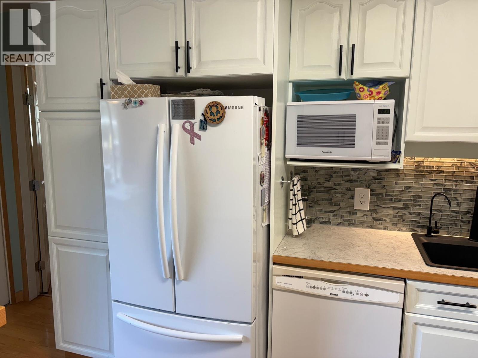 5199 KALLUM DRIVE - 19