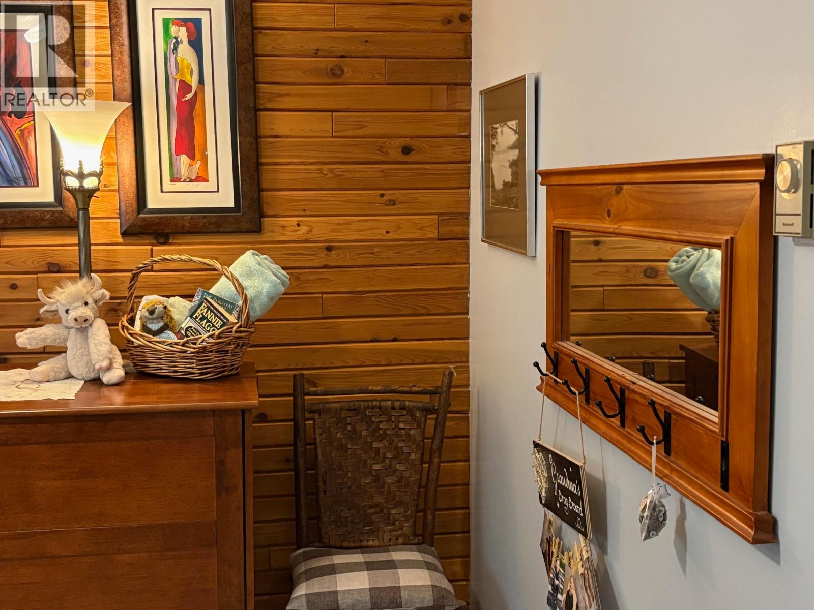 5199 KALLUM DRIVE - 28