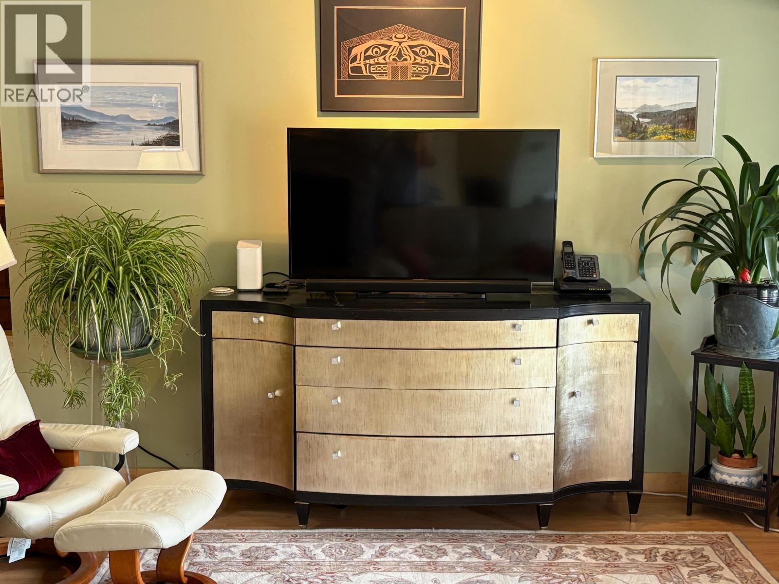 5199 KALLUM DRIVE - 27