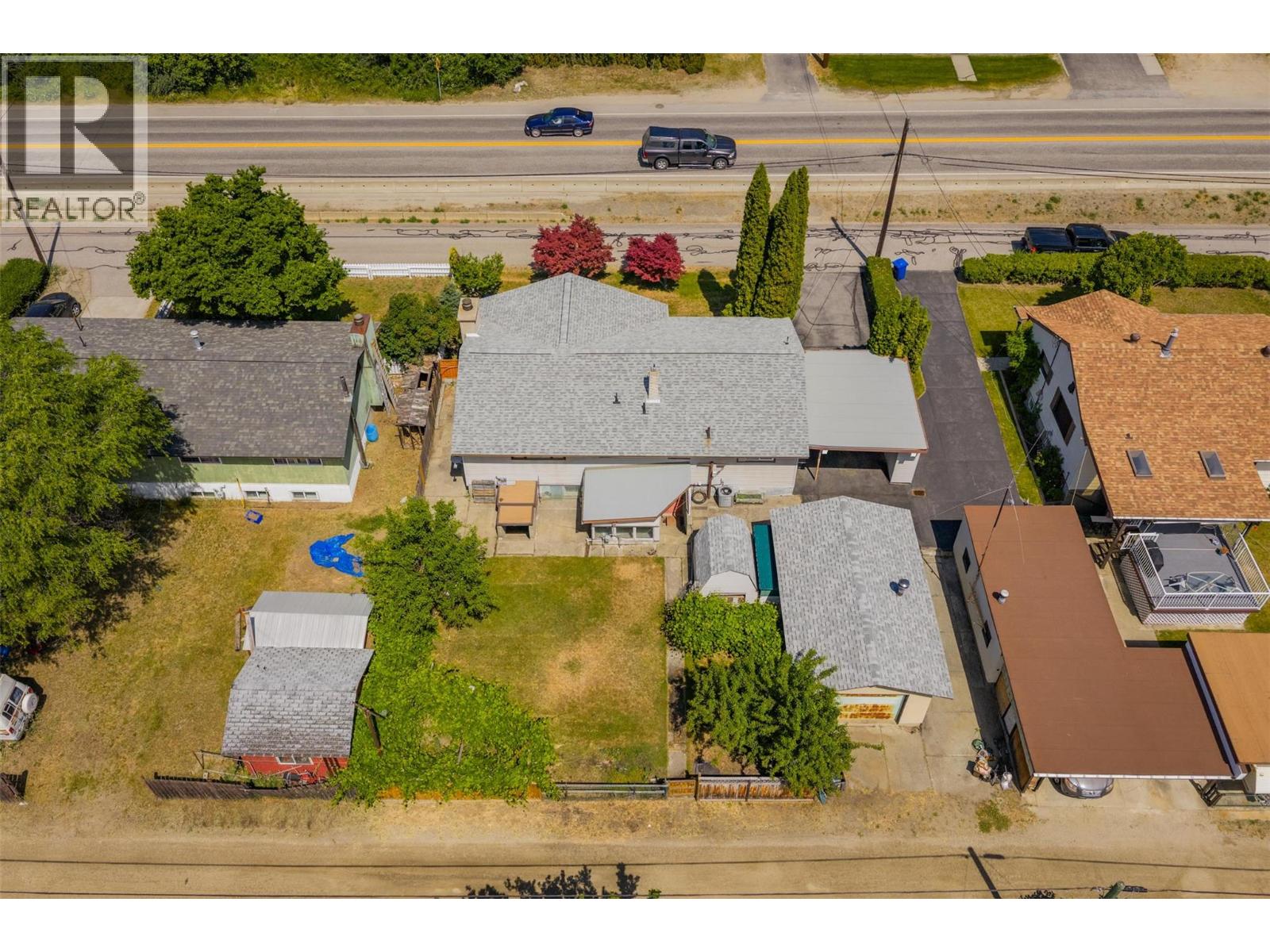 235 10TH Avenue, Montrose