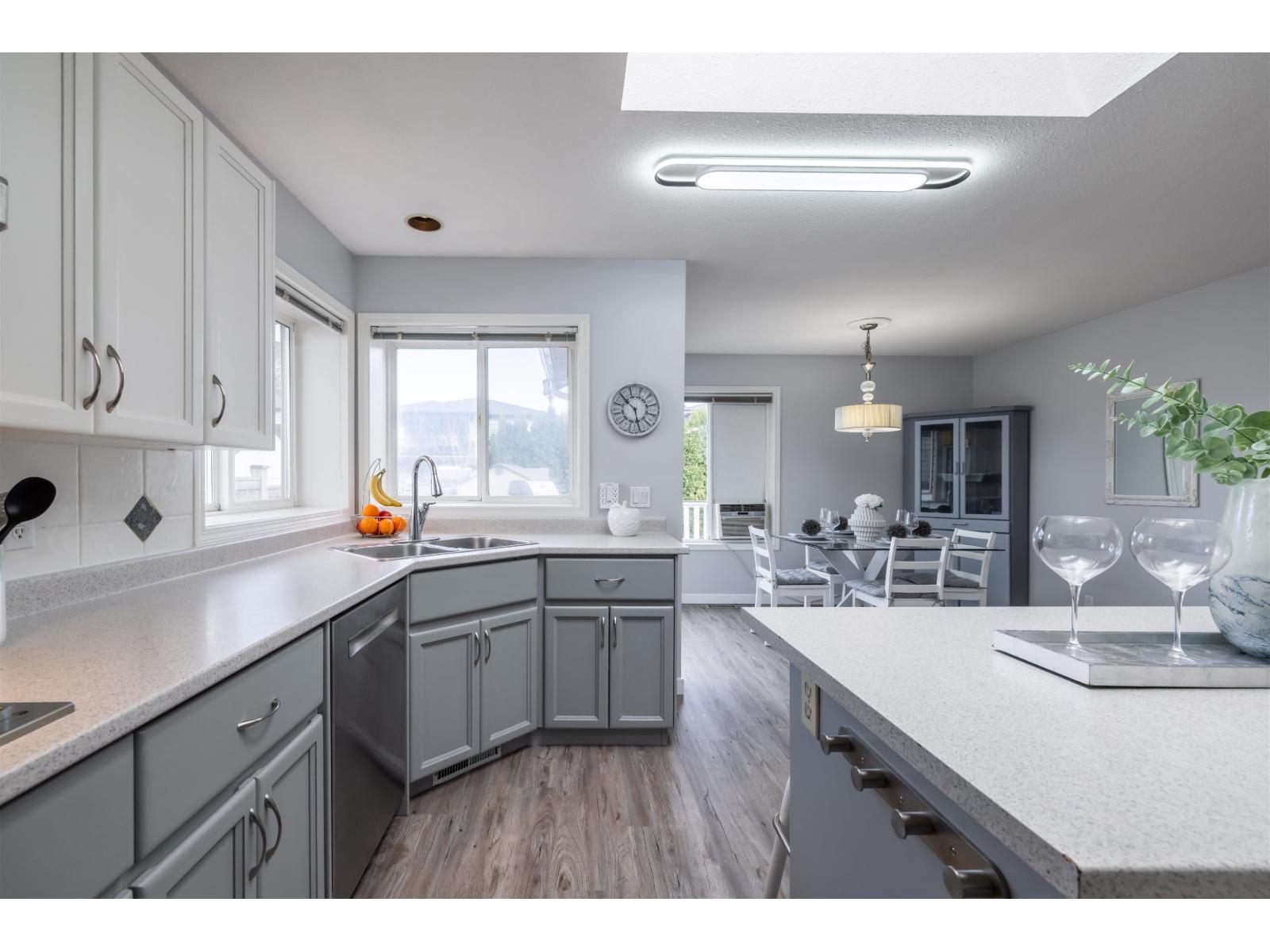 34775 2ND AVENUE, Abbotsford